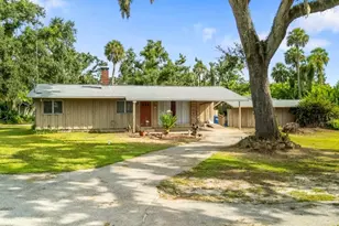 3404 29th St E, Palmetto, FL 34221 - Photo 1