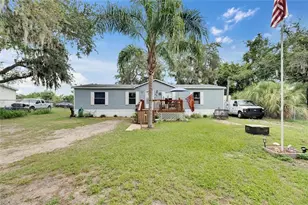 4854 Myrtle View Dr N, Mulberry, FL 33860 - Photo 1
