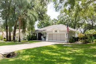 19862 SW 93rd Lane Rd, Dunnellon, FL 34432 - Photo 1