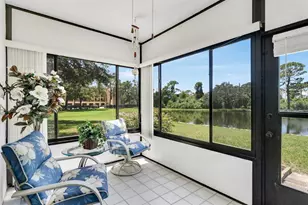 8186 Terrace Garden Dr N, Saint Petersburg, FL 33709 - Photo 1