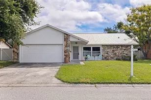 5156 Castile Way S, Saint Petersburg, FL 33712 - Photo 1