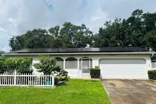 7536 18th Way N, Saint Petersburg, FL 33702 - Photo 1