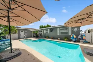 7912 3rd Ave S, Saint Petersburg, FL 33707 - Photo 1