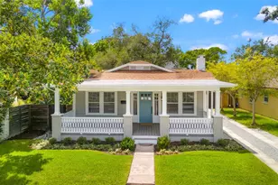 2222 N Ridgewood Ave, Tampa, FL 33602 - Photo 1