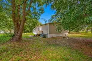 17650 Driftwood Ln, Lutz, FL 33558 - Photo 1