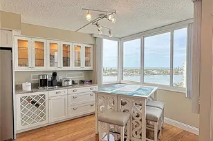 660 Island Way, Clearwater Beach, FL 33767 - Photo 1