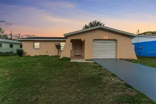 39211 5th Ave, Zephyrhills, FL 33542 - Photo 1
