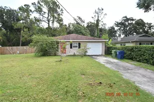 11109 N 50th St, Tampa, FL 33617 - Photo 1
