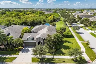 6903 Crestpoint Dr, Apollo Beach, FL 33572 - Photo 1