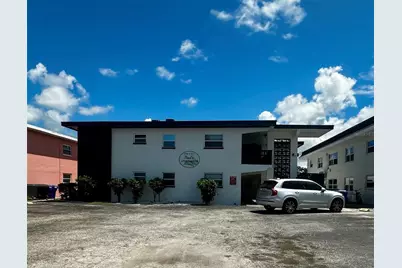 11705 3rd Street E #2, Treasure Island, FL 33706 - Photo 1