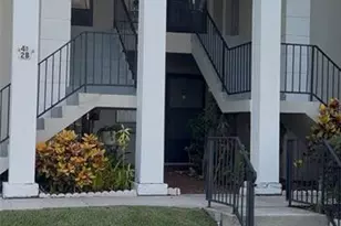 689 Lake Howard Dr NW, Winter Haven, FL 33880 - Photo 1