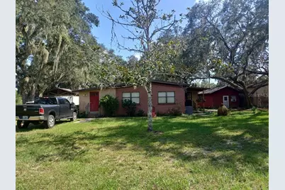 2405 W Sumter Avenue, Lake Panasoffkee, FL 33538 - Photo 1