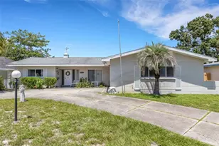 2697 S 66th Terrace S, Saint Petersburg, FL 33712 - Photo 1