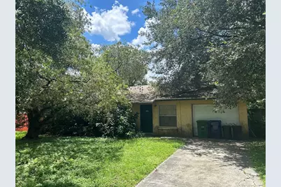 10508 N Myrtle Street, Tampa, FL 33617 - Photo 1