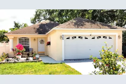 658 63rd Avenue S, Saint Petersburg, FL 33705 - Photo 1