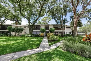 3259 Fox Chase Circle N, Palm Harbor, FL 34683 - Photo 1