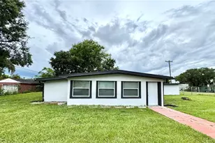 738 Strain Blvd, Lakeland, FL 33815 - Photo 1