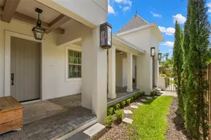 3721 Iris St N, Saint Petersburg, FL 33704 - Photo 1