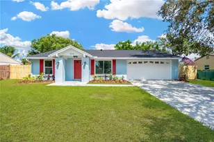 3218 King Charles Cir, Seffner, FL 33584 - Photo 1