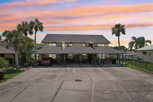 662 Yardarm Dr, Apollo Beach, FL 33572 - Photo 1