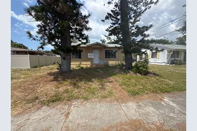 1319 56th Street S, Gulfport, FL 33707 - Photo 1