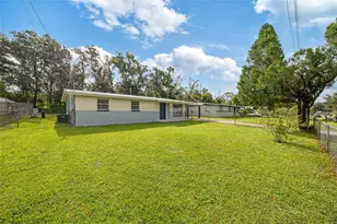 402 Midwood Dr, Plant City, FL 33566 - Photo 1