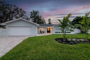 2724 66th Terrace S, Saint Petersburg, FL 33712 - Photo 1