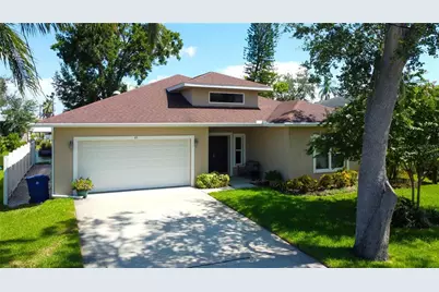 85 S Canal Drive, Palm Harbor, FL 34684 - Photo 1
