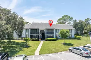1207 Pine Ridge Cir W, Tarpon Springs, FL 34688 - Photo 1