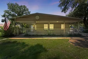 7911 Lovegren Ln, Gibsonton, FL 33534 - Photo 1