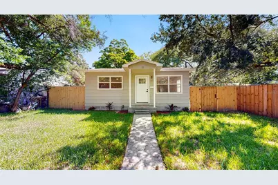 1924 48 Street S, Saint Petersburg, FL 33711 - Photo 1
