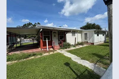 4209 Thonotosassa Road, Plant City, FL 33565 - Photo 1
