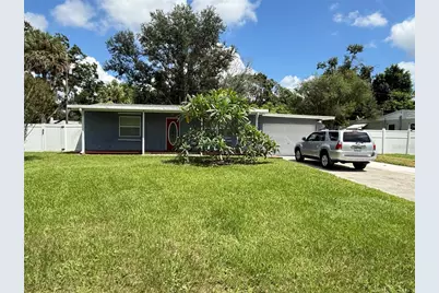 4423 Crestwood Drive N, Saint Petersburg, FL 33714 - Photo 1