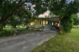 37008 Pepper Dr, Zephyrhills, FL 33541 - Photo 1