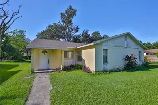 11507 Valencia Dr, Seffner, FL 33584 - Photo 1