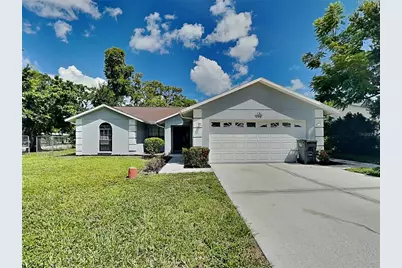 1203 70th Drive E, Sarasota, FL 34243 - Photo 1