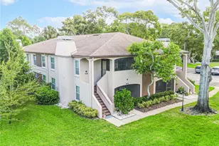 3020 Bonaventure Cir, Palm Harbor, FL 34684 - Photo 1