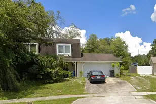 7110 Riverwood Blvd, Tampa, FL 33615 - Photo 1