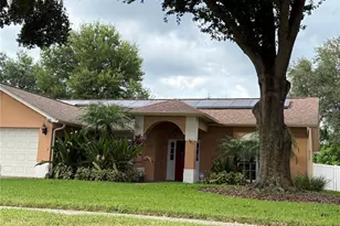 2714 Brianholly Dr, Valrico, FL 33596 - Photo 1
