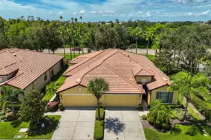 5505 Sunset Falls Dr, Apollo Beach, FL 33572 - Photo 1