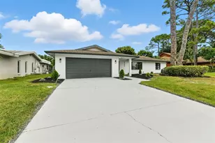2985 61st Ave S, Saint Petersburg, FL 33712 - Photo 1