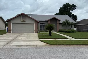 4523 County Breeze Dr, New Port Richey, FL 34653 - Photo 1