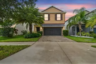 10011 Ivory Dr, Ruskin, FL 33573 - Photo 1