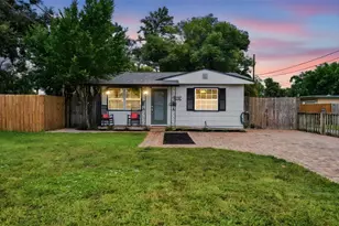 719 51st St N, Saint Petersburg, FL 33710 - Photo 1