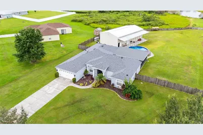 1552 Avondale Ridge Drive, Plant City, FL 33567 - Photo 1