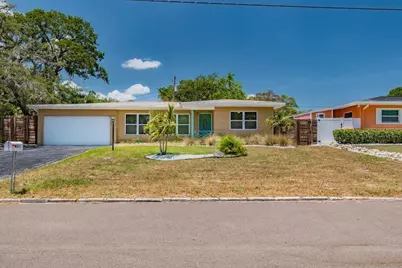 10911 Cherokee Drive, Seminole, FL 33708 - Photo 1