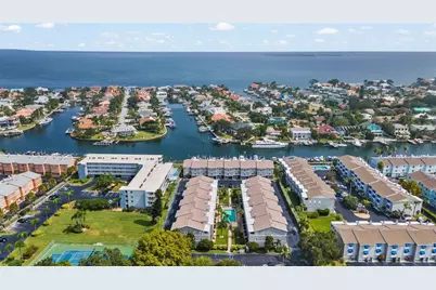 737 Pinellas Bayway S #208, Saint Petersburg, FL 33715 - Photo 1