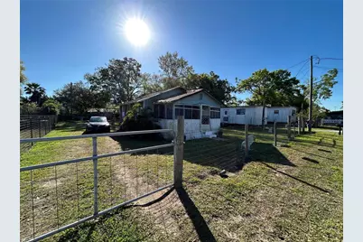 14740 Porter Street, Dade City, FL 33523 - Photo 1