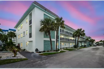8 Glencoe Place #307, Dunedin, FL 34698 - Photo 1