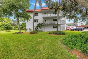 5660 80th St N, Saint Petersburg, FL 33709 - Photo 1